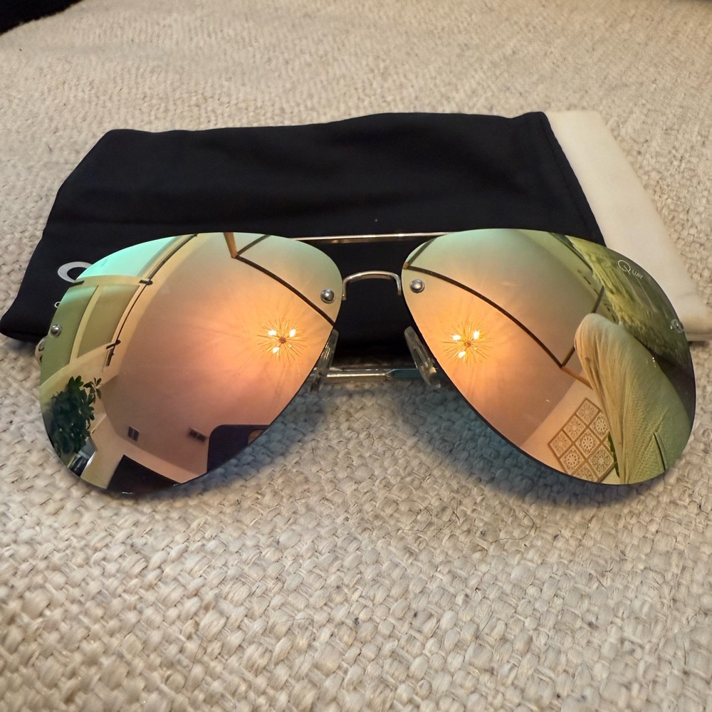 Quay Australia Aviator sunglasses